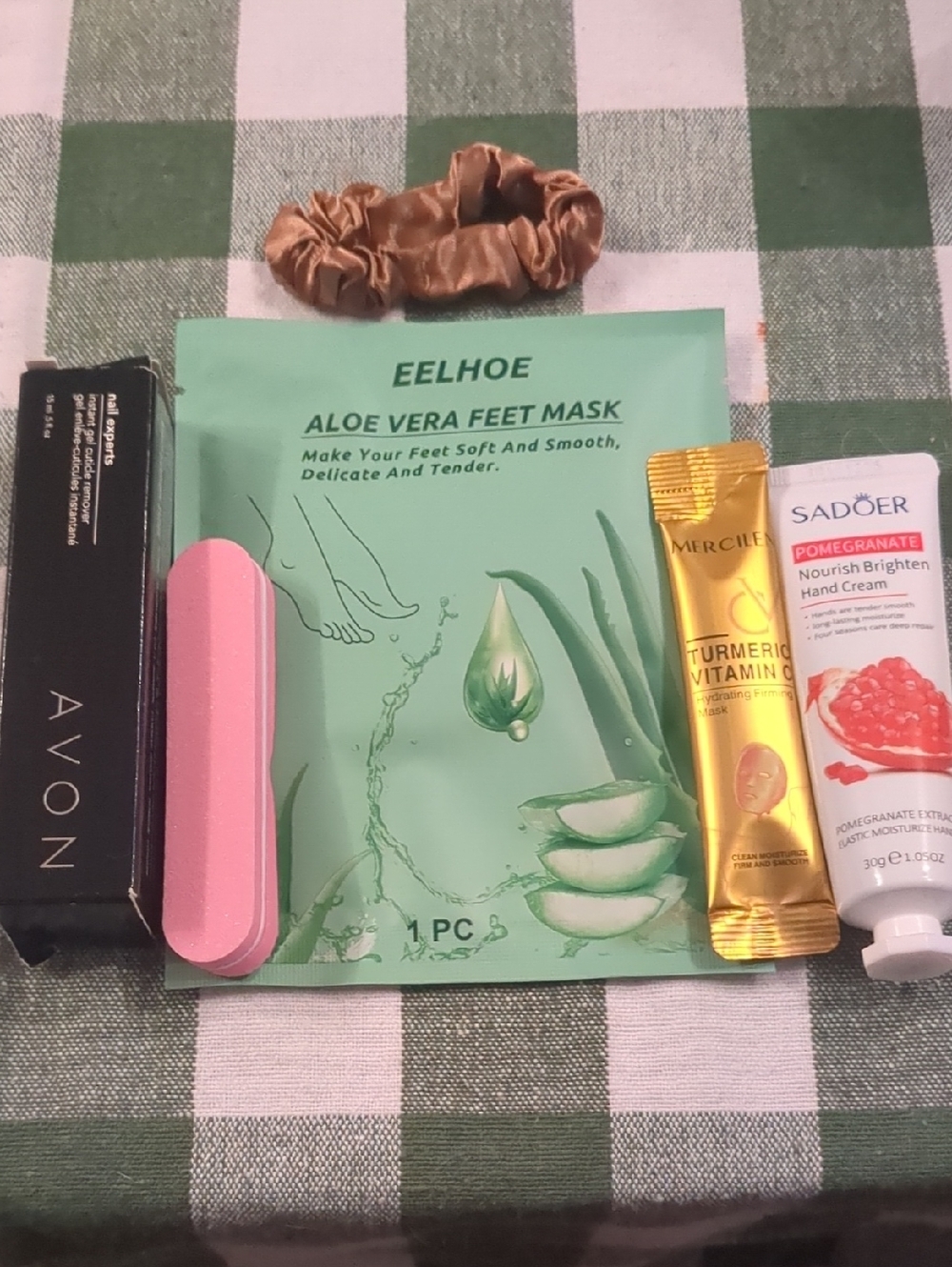 Aloe Vera Feet Mask & Accessories